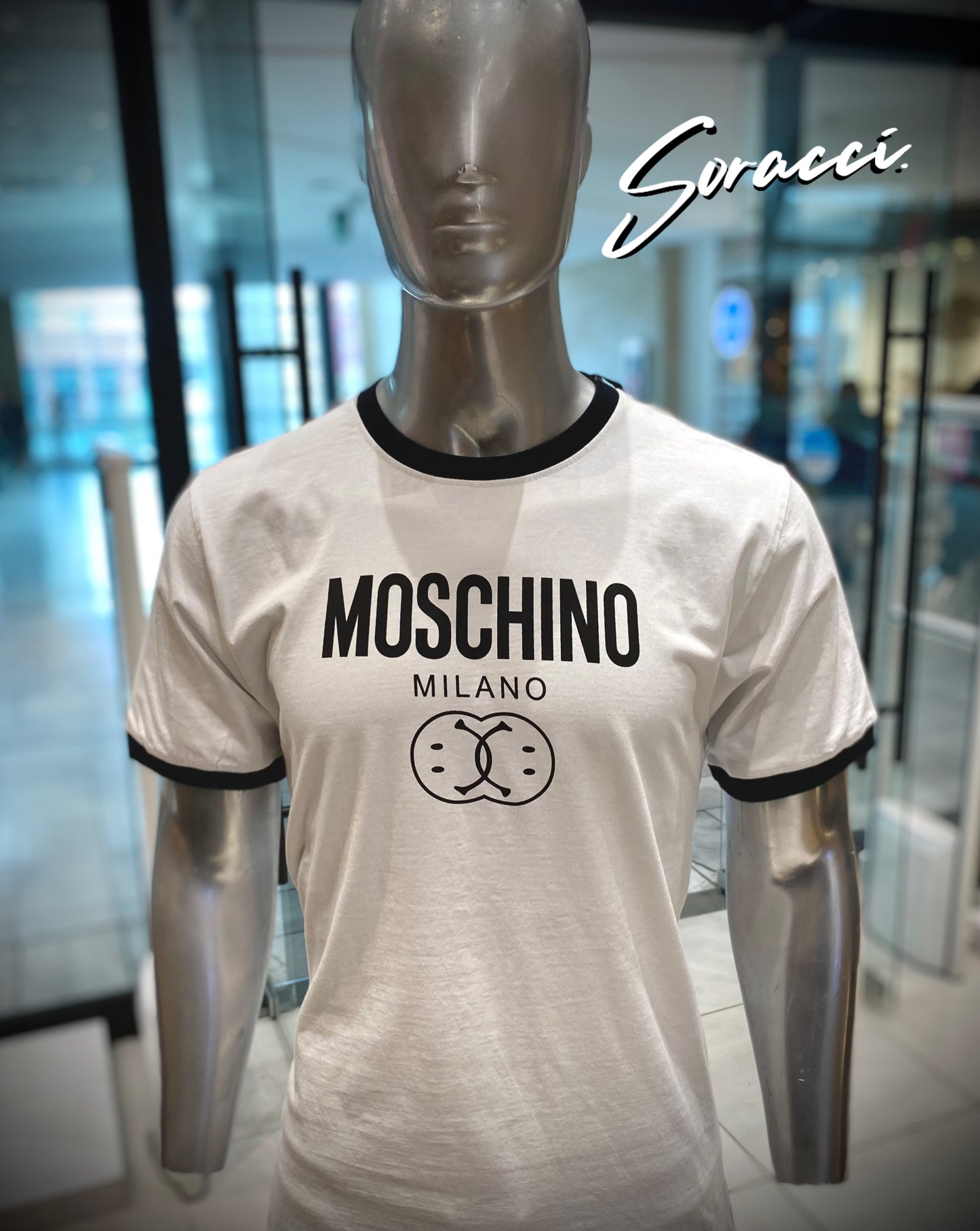 Polera MOSCHINO