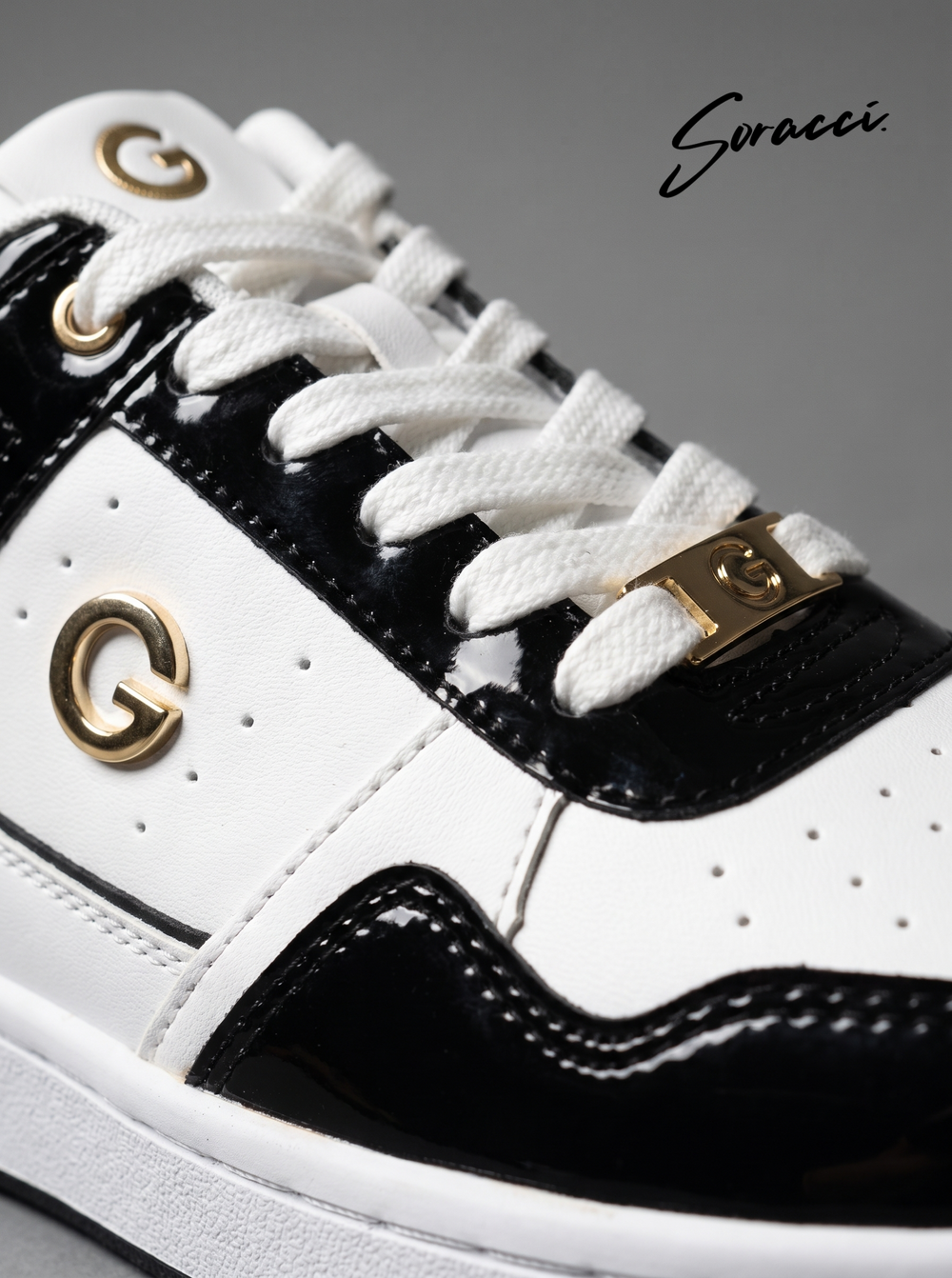Zapatillas GUESS charol