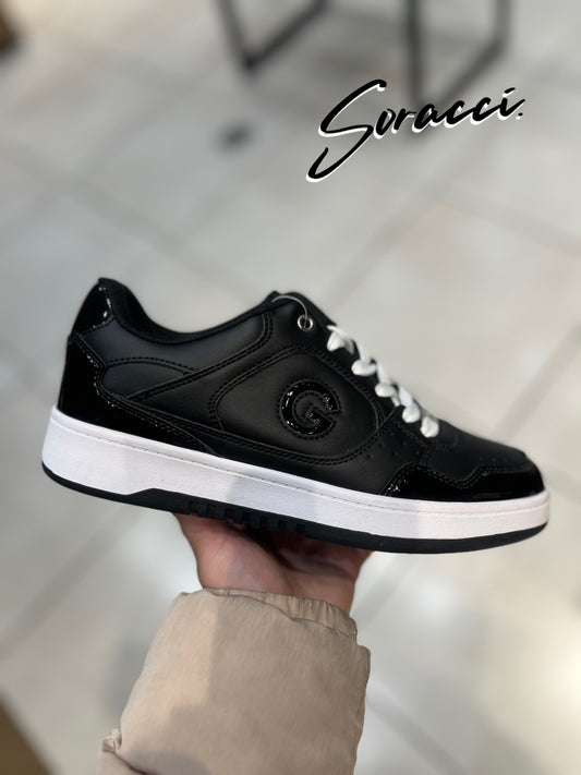 Zapatilla guess