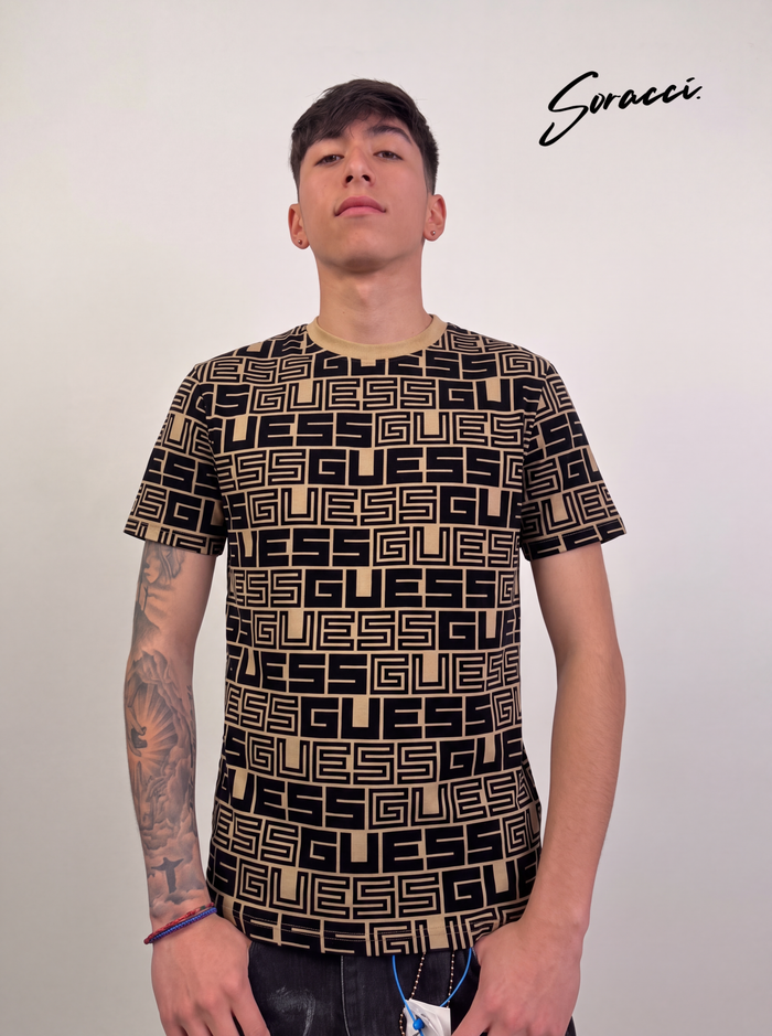 Polera GUESS